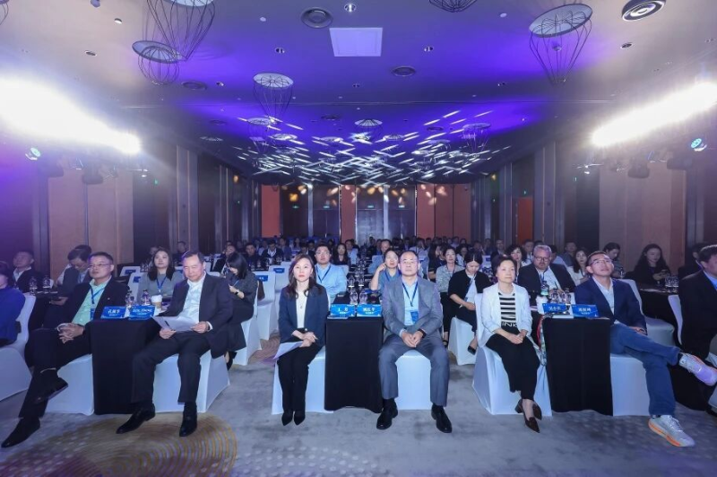 尊龙凯时受邀参加2025外企高管研讨会2