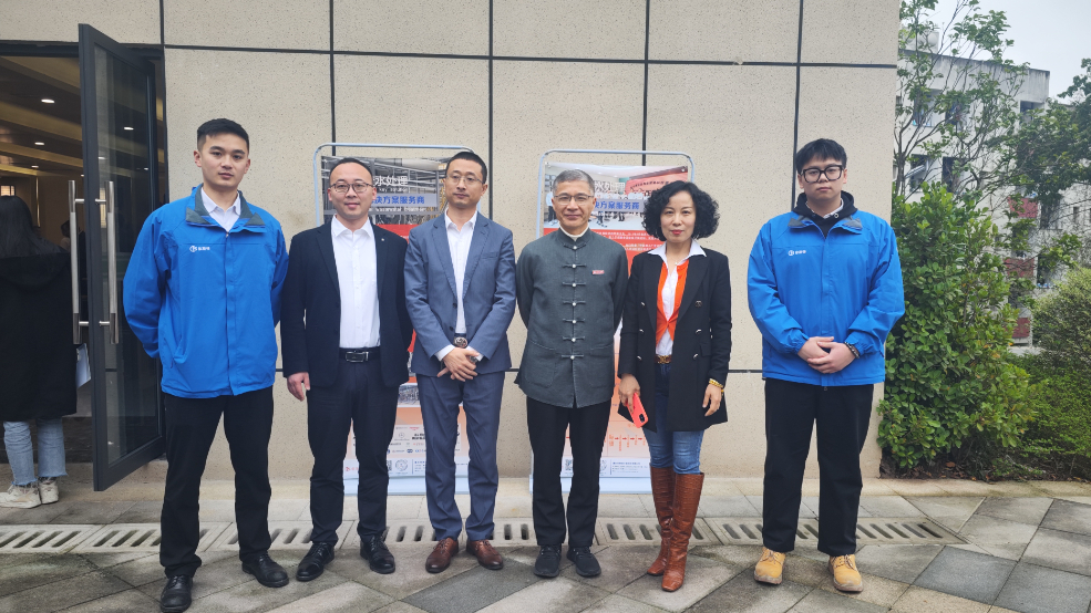 【企业宣讲进校园，校企合作促就业】尊龙凯时环保与重庆工商大学校招宣讲会取得圆满成功